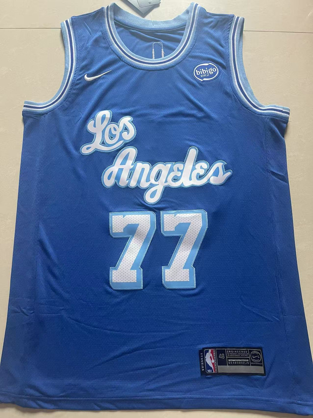 Dallas Mavericks Luka Dončić #77 Nike Icon Edition Swingman Jersey