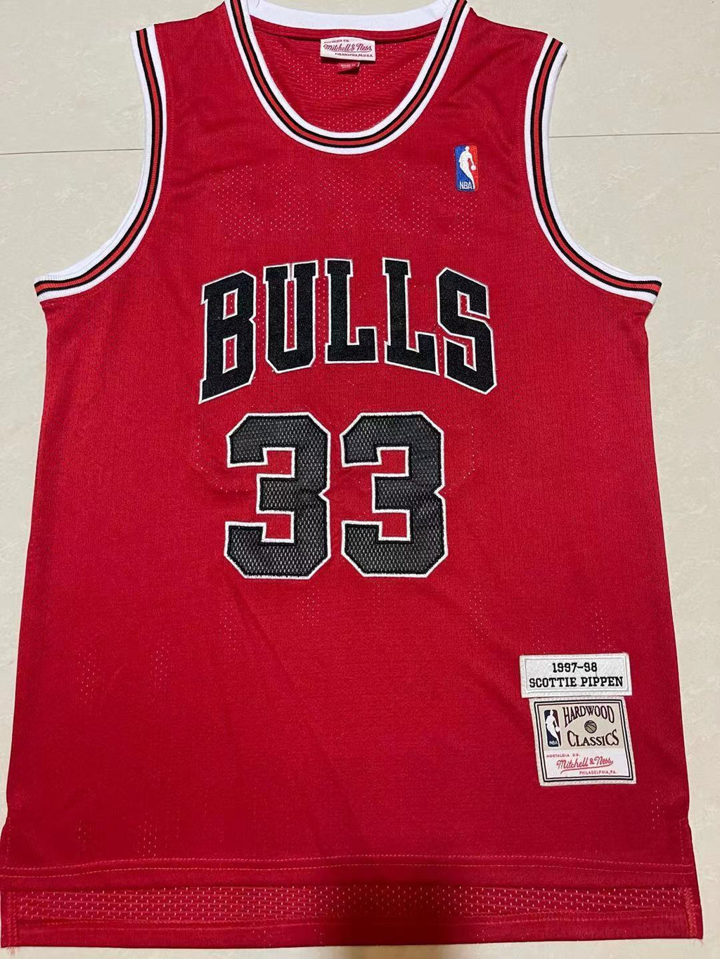 Bulls #33 Scottie Pippen Red Vintage Embroidered Jersey