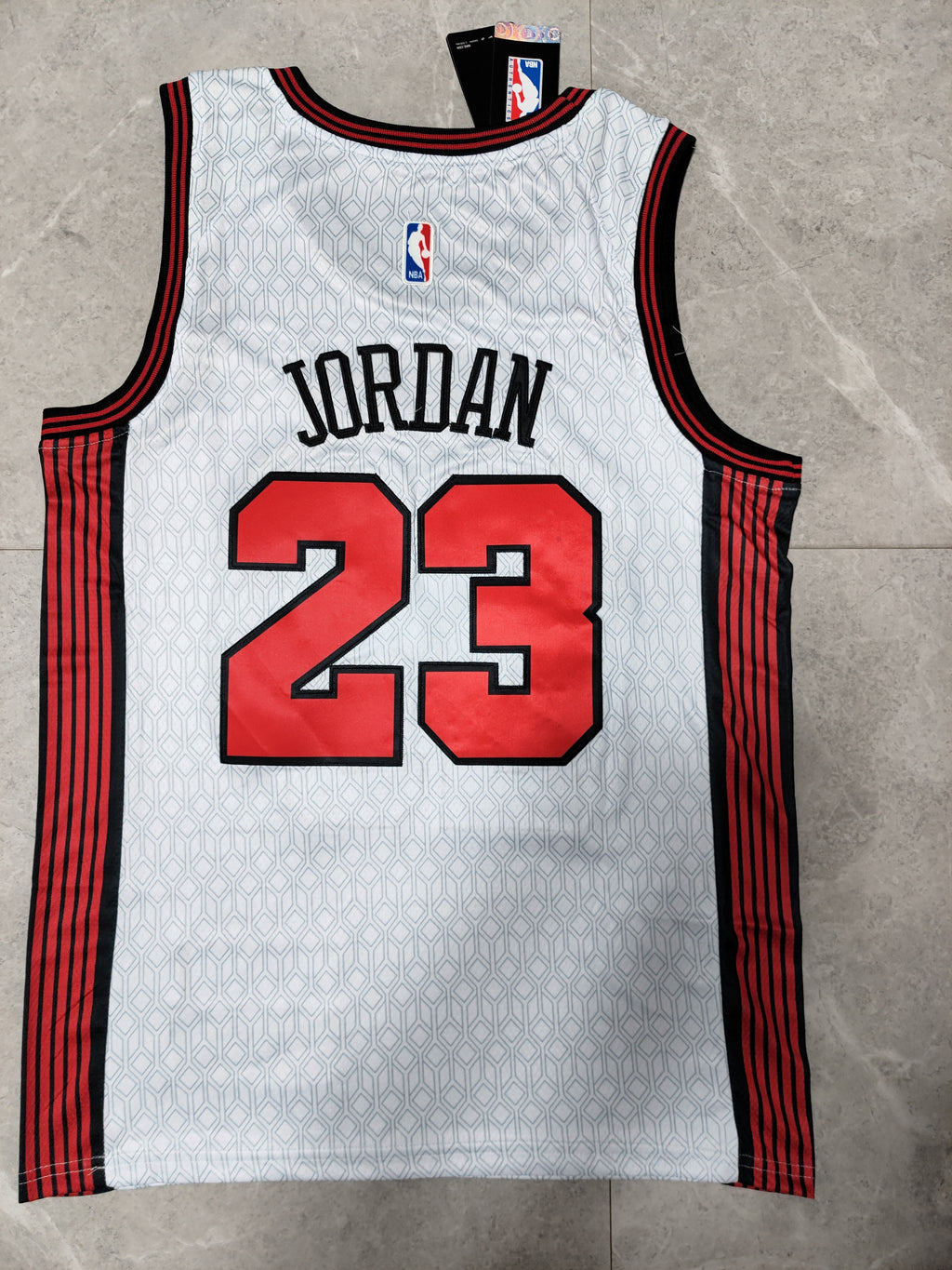 Men's Chicago Bulls Michael Jordan #23 White 1995-96 Hardwood Classics Authentic Jersey