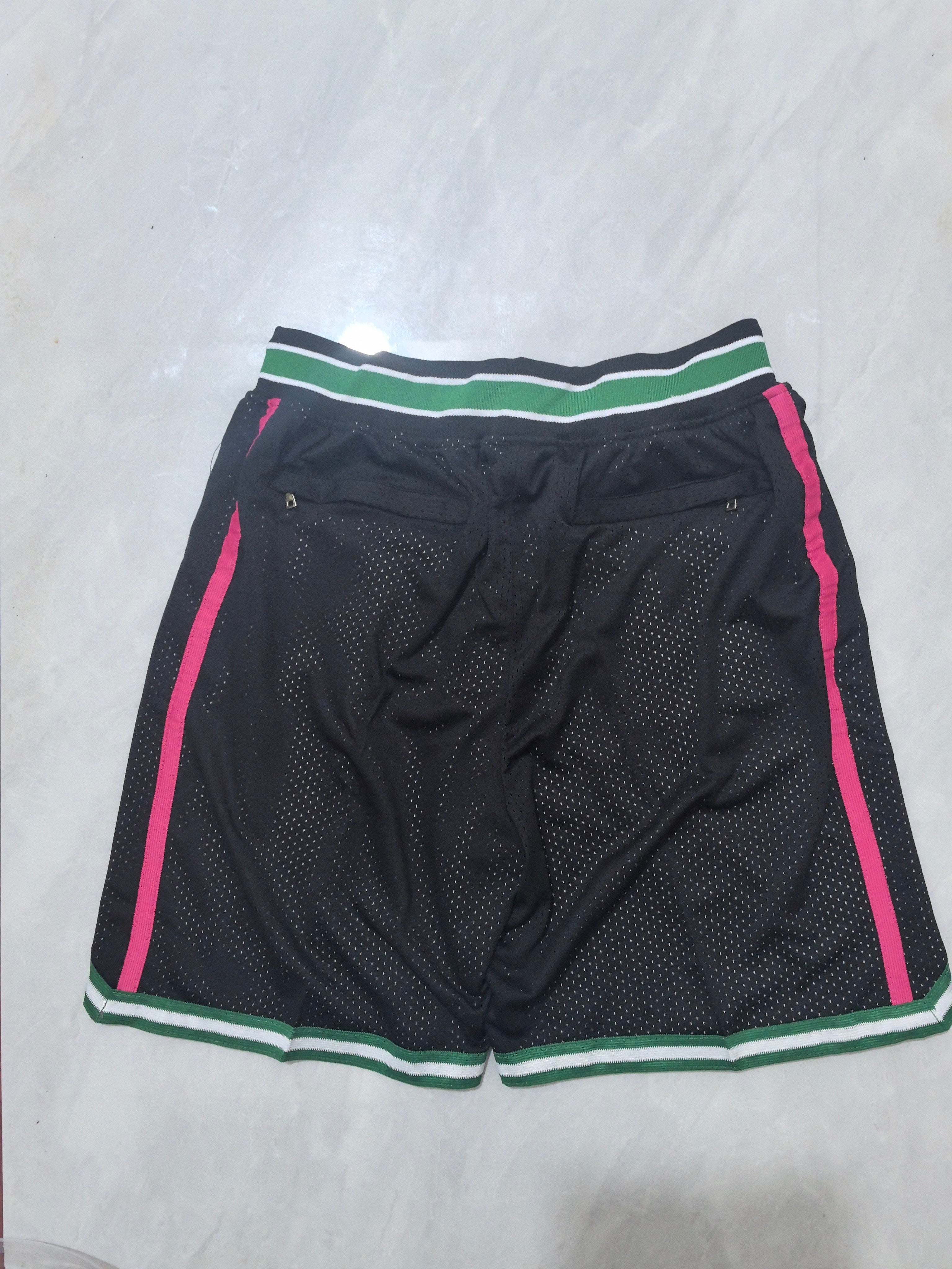 Movie Edition Retro Mesh Pocket Shorts – 90s Hoops Film Collection