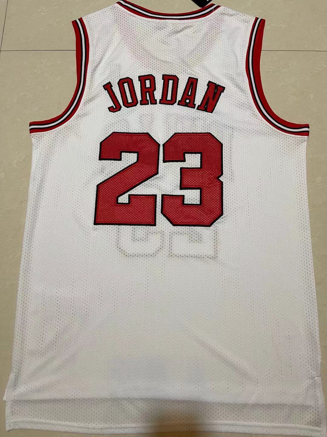Bulls #23 White Finals Vintage Embroidered Jersey