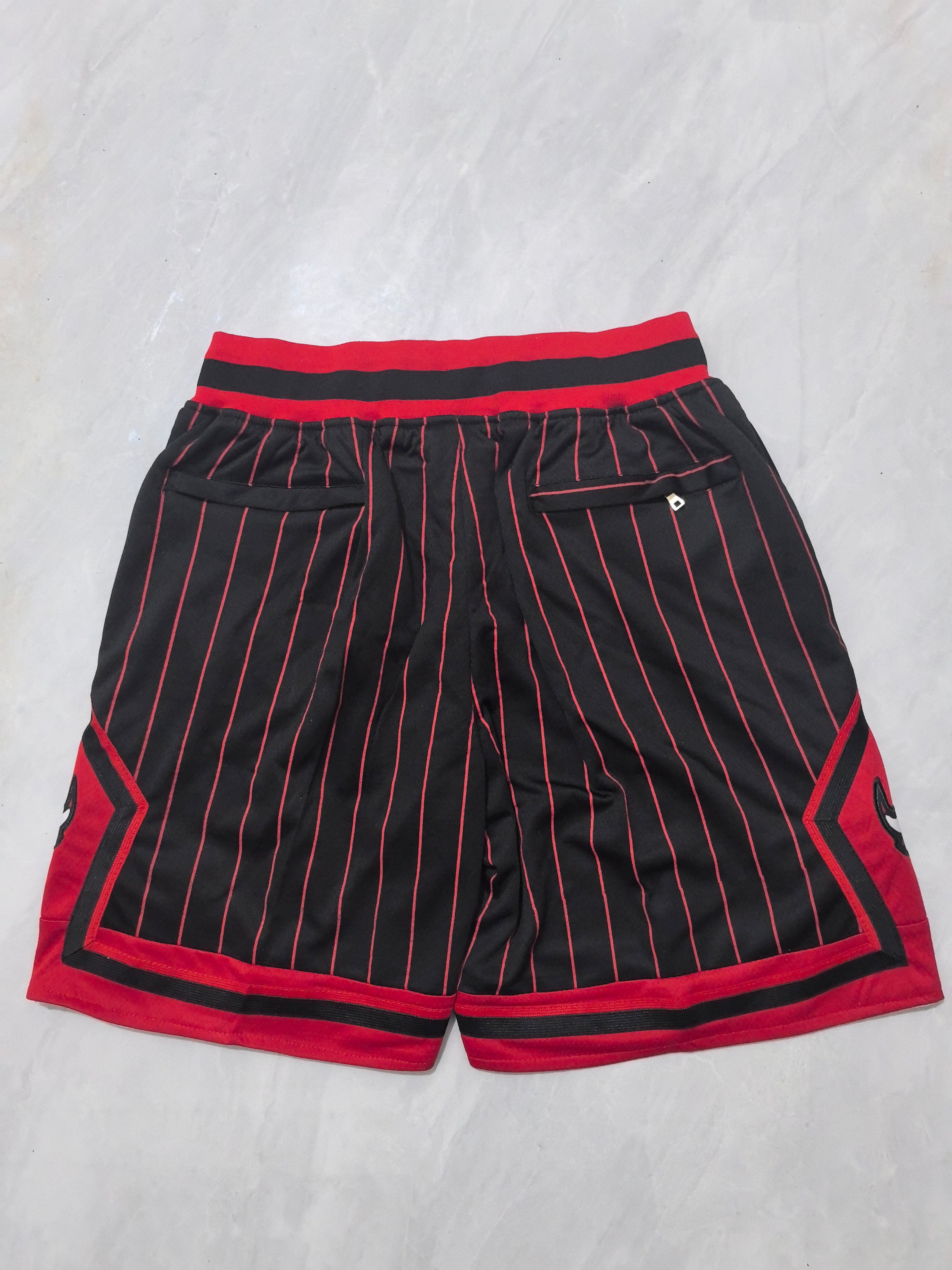 Chicago Bulls 2026 Nike City Edition Pocket Shorts – Official NBA Fan Gear