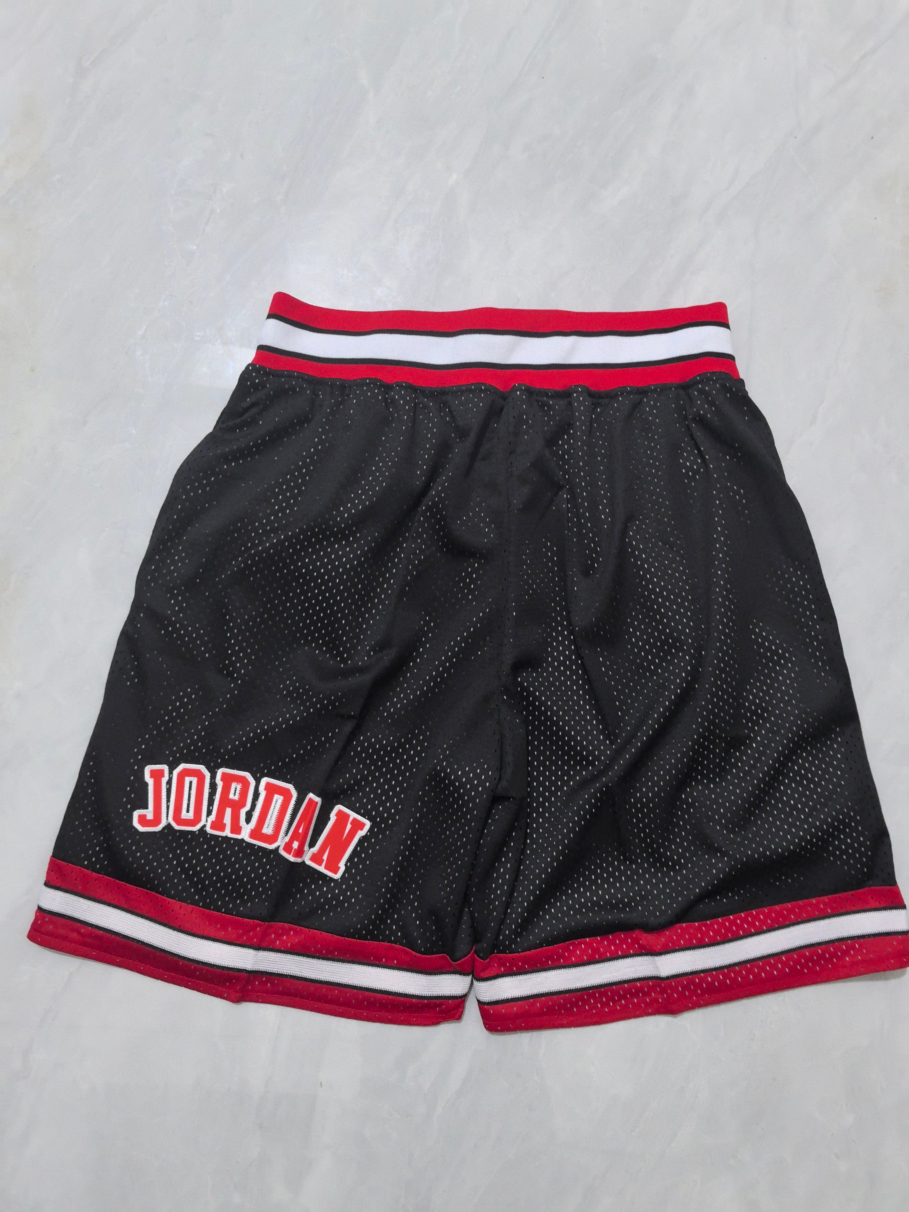 Chicago Bulls Retro Pocket Shorts – Dynasty Era Collection