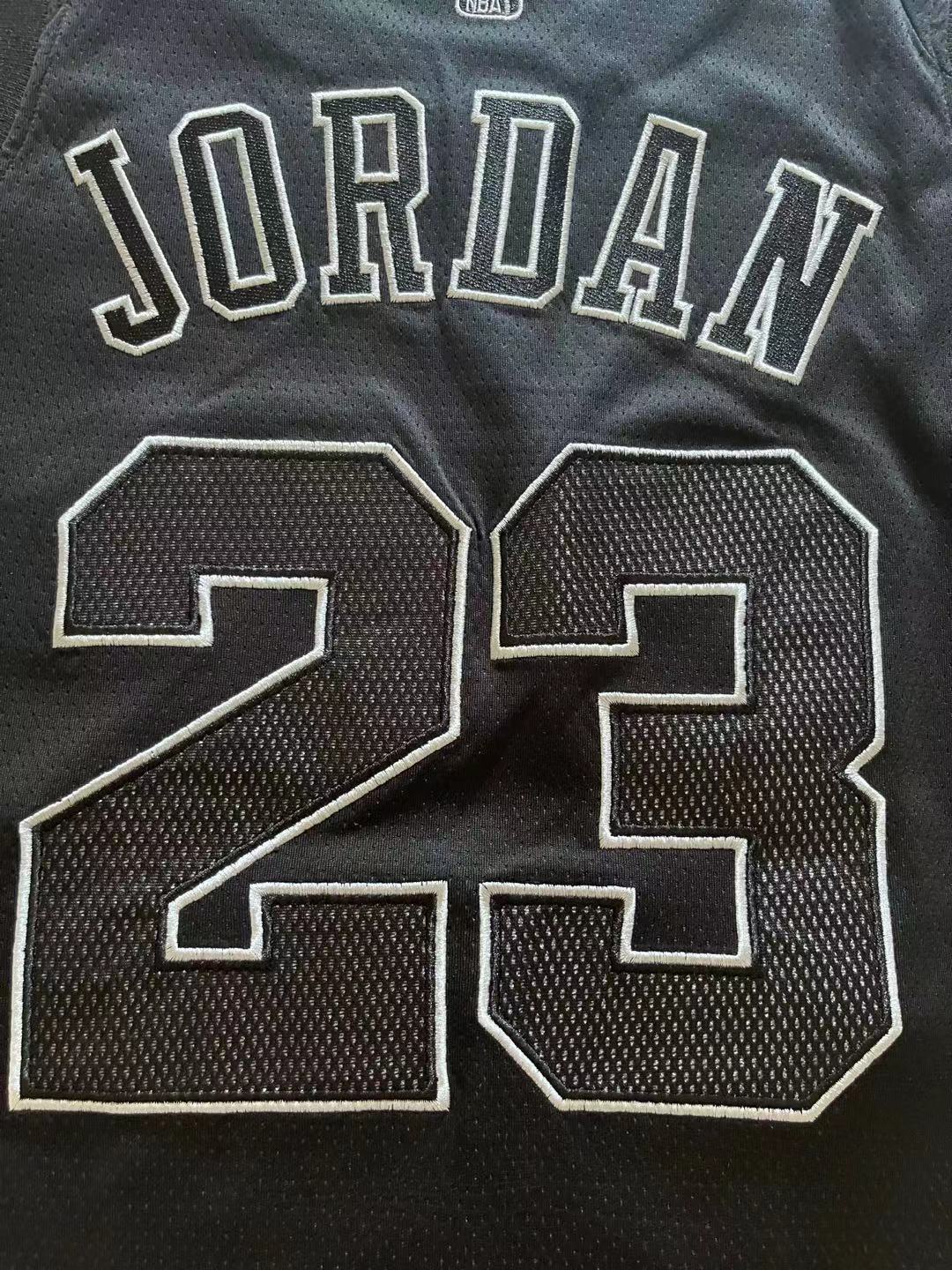 Bulls #23 Black Michael Jordan Jersey