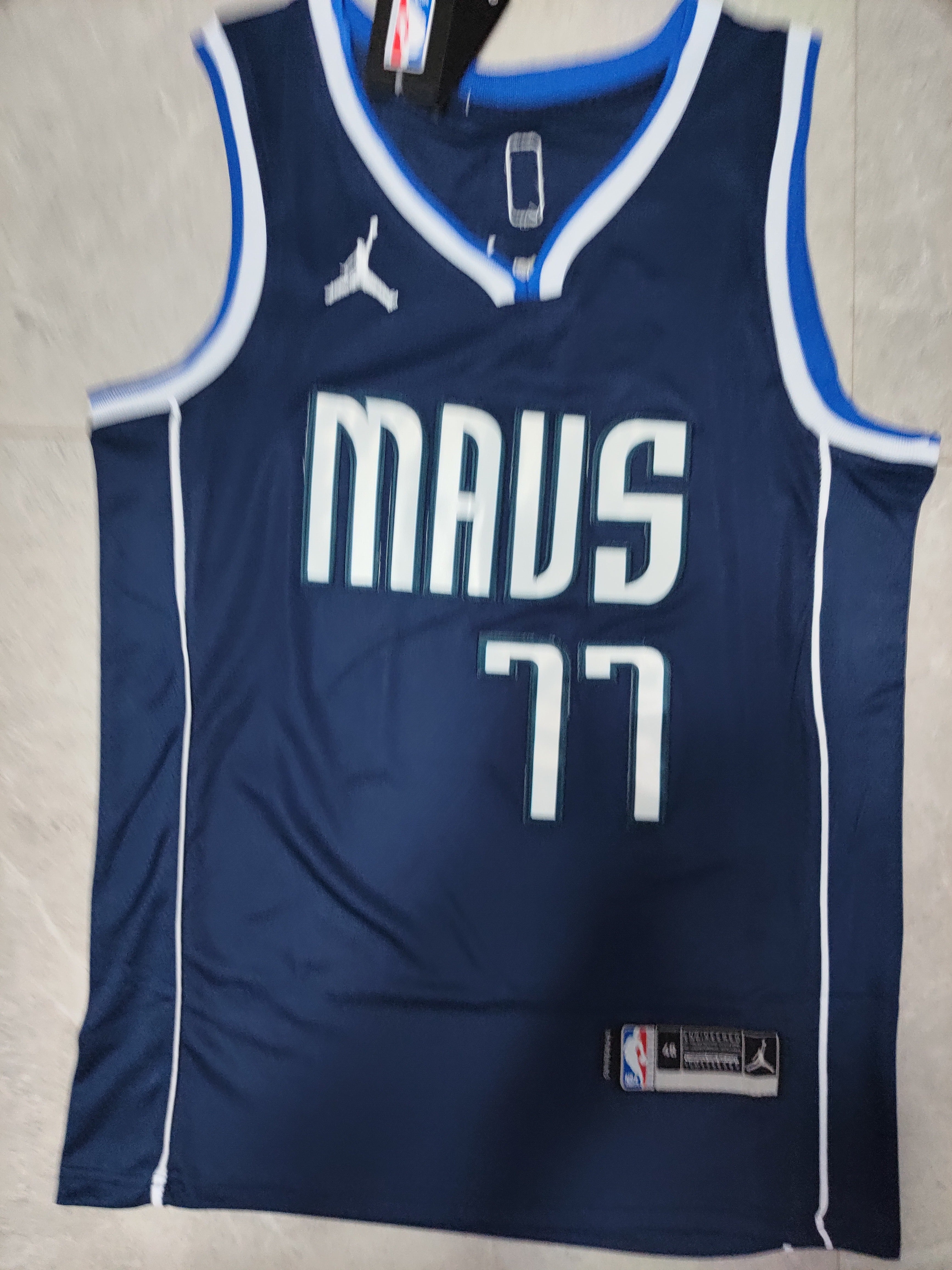 22-23 NBA Dallas Mavericks #77 Luka Doncic Navy Blue Jersey