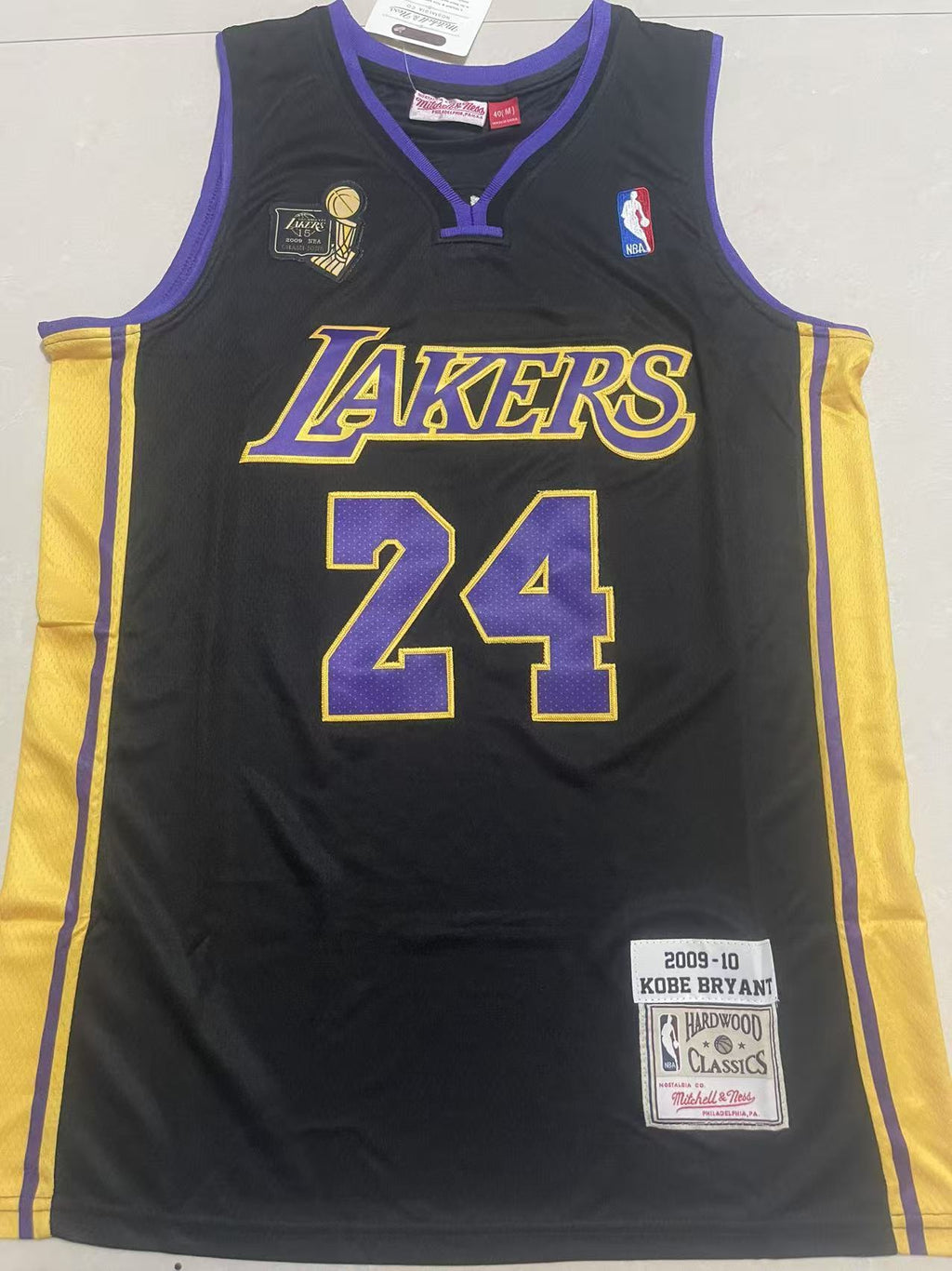 Los Angeles Lakers Kobe Bryant #24 Nike Swingman Jersey – Alternate Edition
